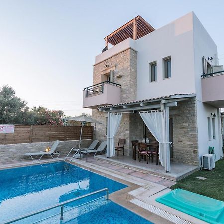 פיטסידיה Villa Eleni מראה חיצוני תמונה