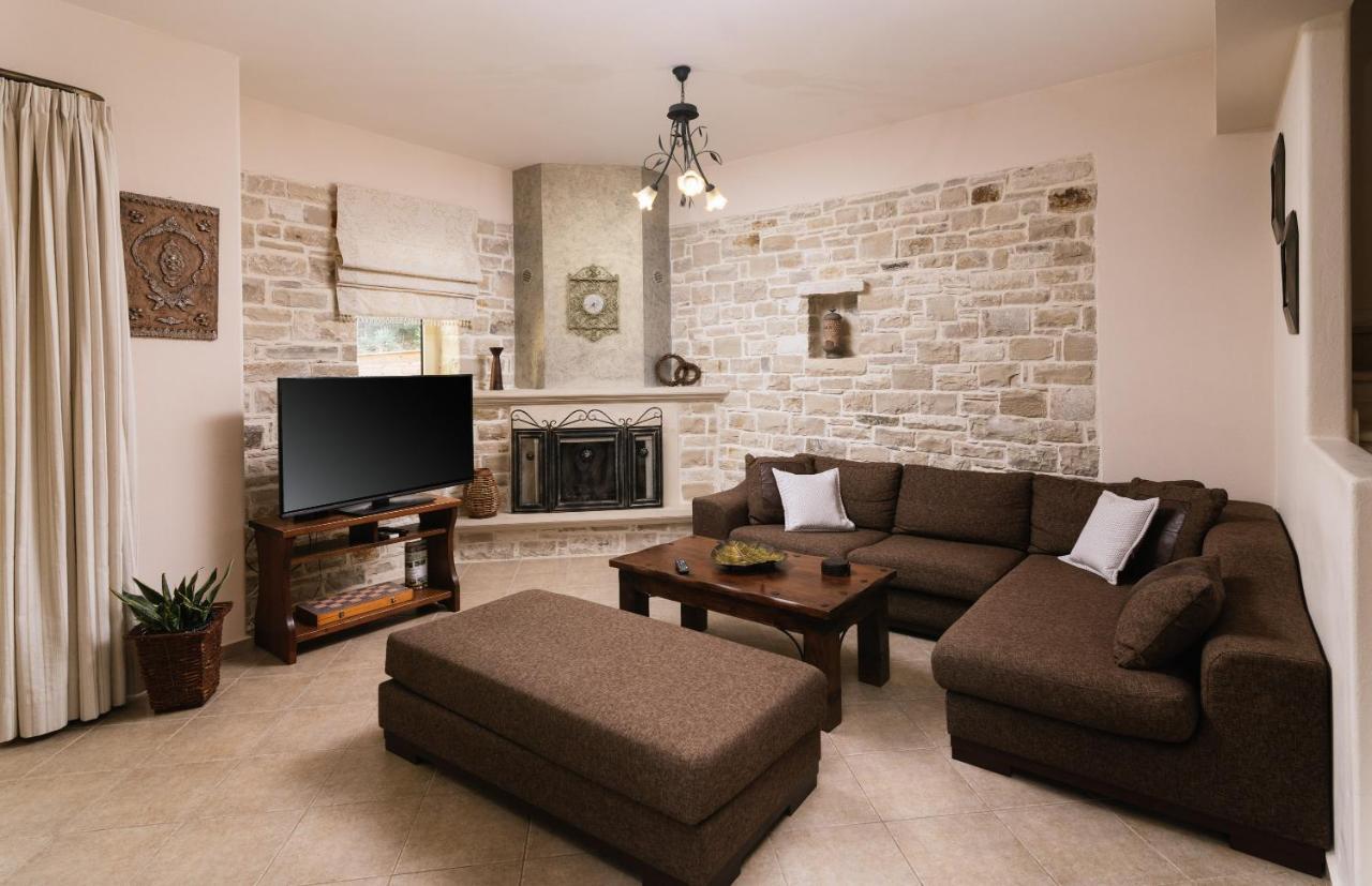 פיטסידיה Villa Eleni מראה חיצוני תמונה