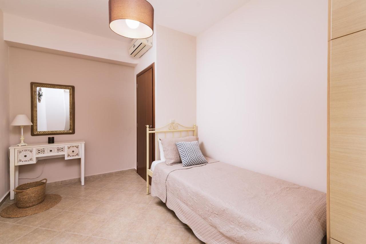 פיטסידיה Villa Eleni מראה חיצוני תמונה