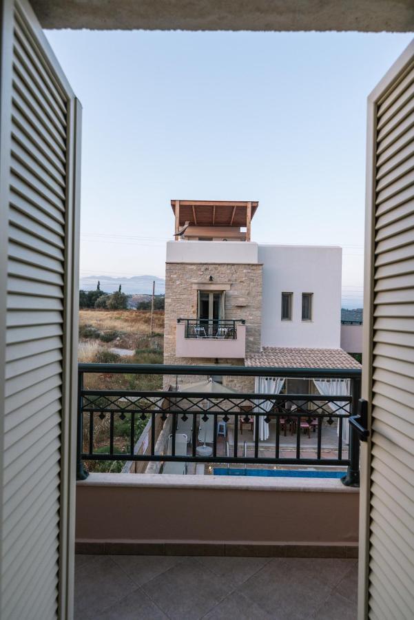 פיטסידיה Villa Eleni מראה חיצוני תמונה