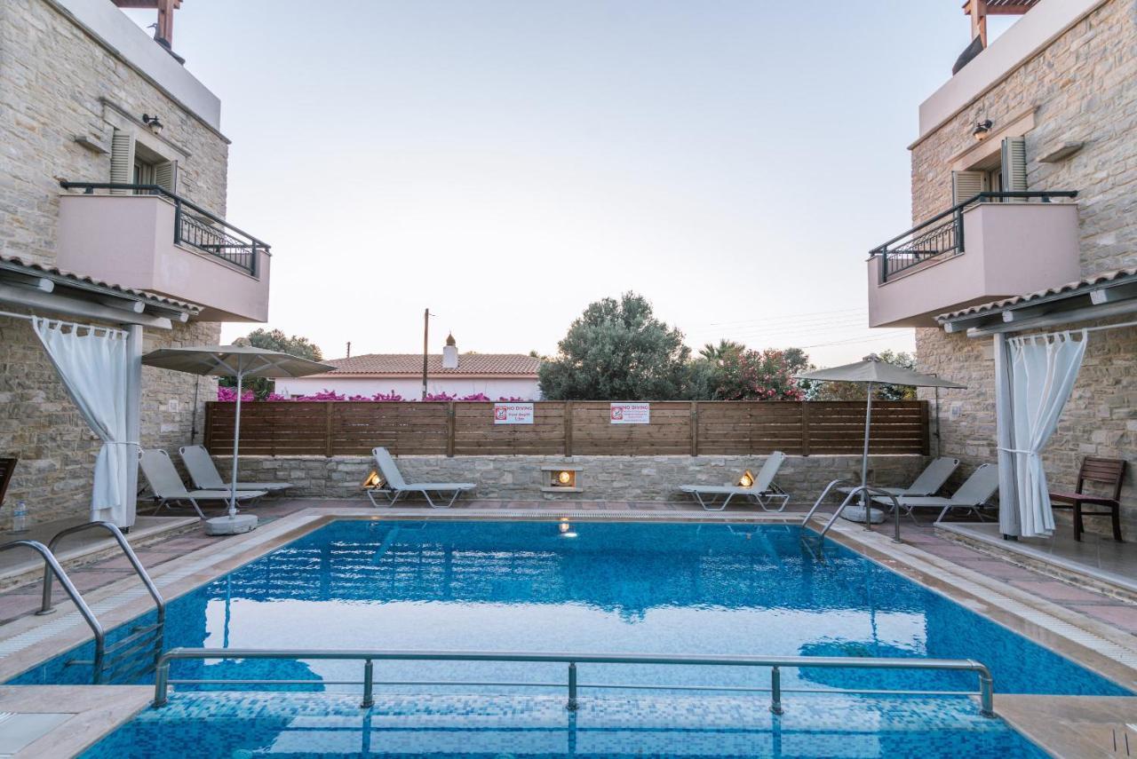פיטסידיה Villa Eleni מראה חיצוני תמונה